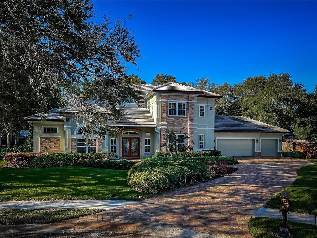 2127 CAMDEN WAY