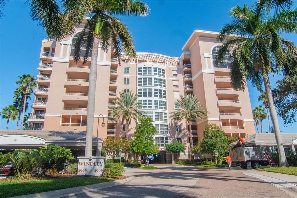 4991 BACOPA LANE S UNIT 602 ST PETERSBURG, FL 33715