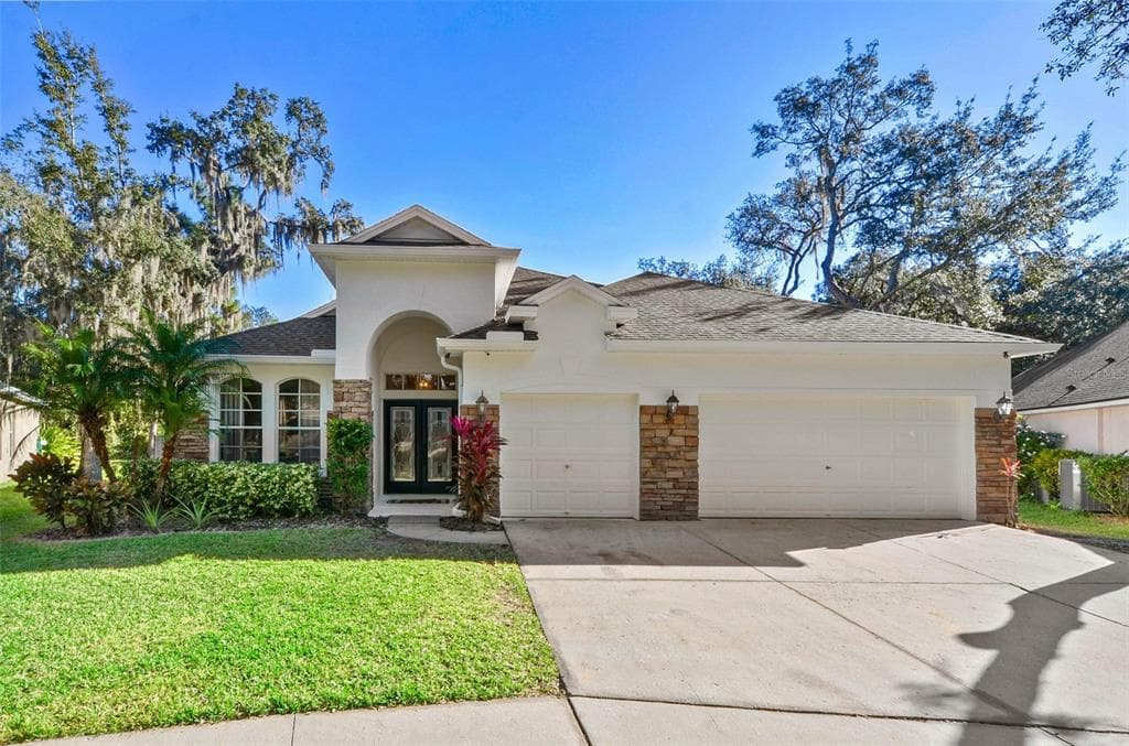 6135 WHIMBRELWOOD DRIVE LITHIA, FL 33547