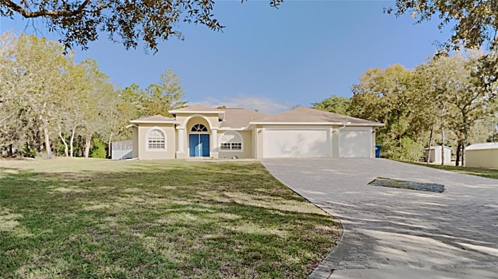 8326 WARBLER ROAD WEEKI WACHEE, FL 34613