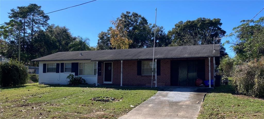 13933 1ST STREET DADE CITY, FL 33525