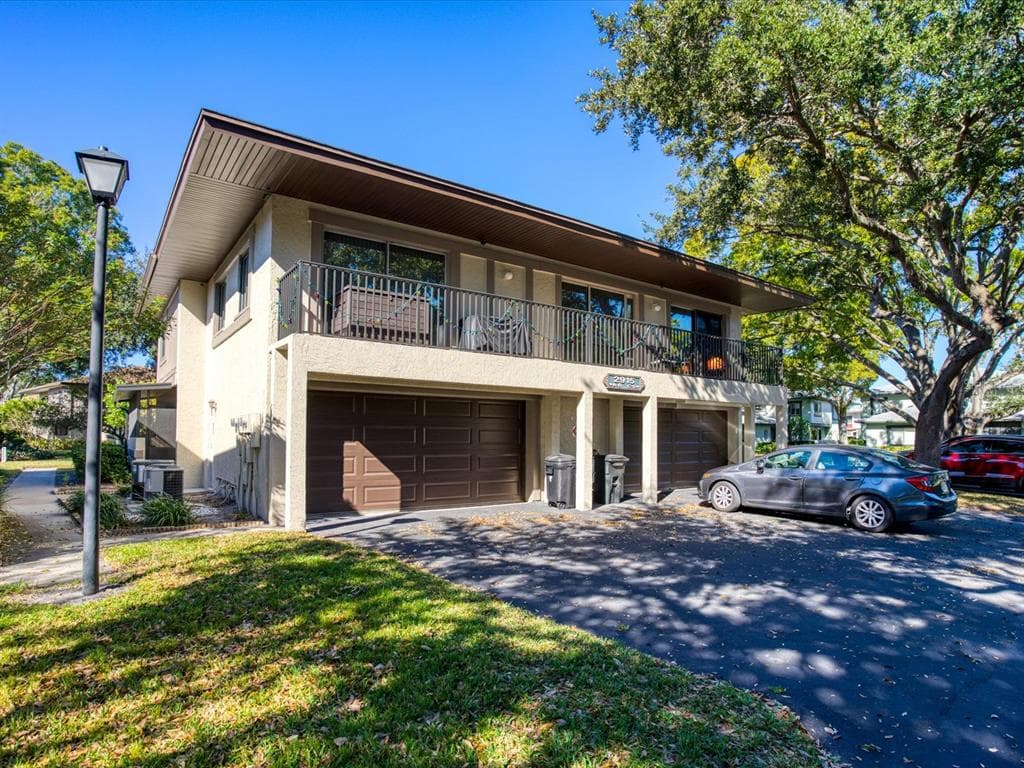 2915 LICHEN LANE UNIT B CLEARWATER, FL 33760