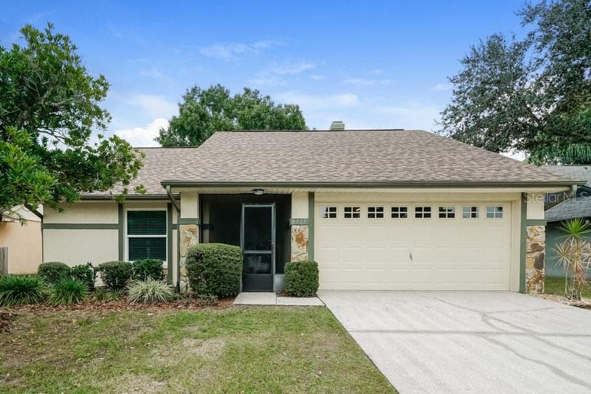 8717 MCADAM PLACE TAMPA, FL 33634