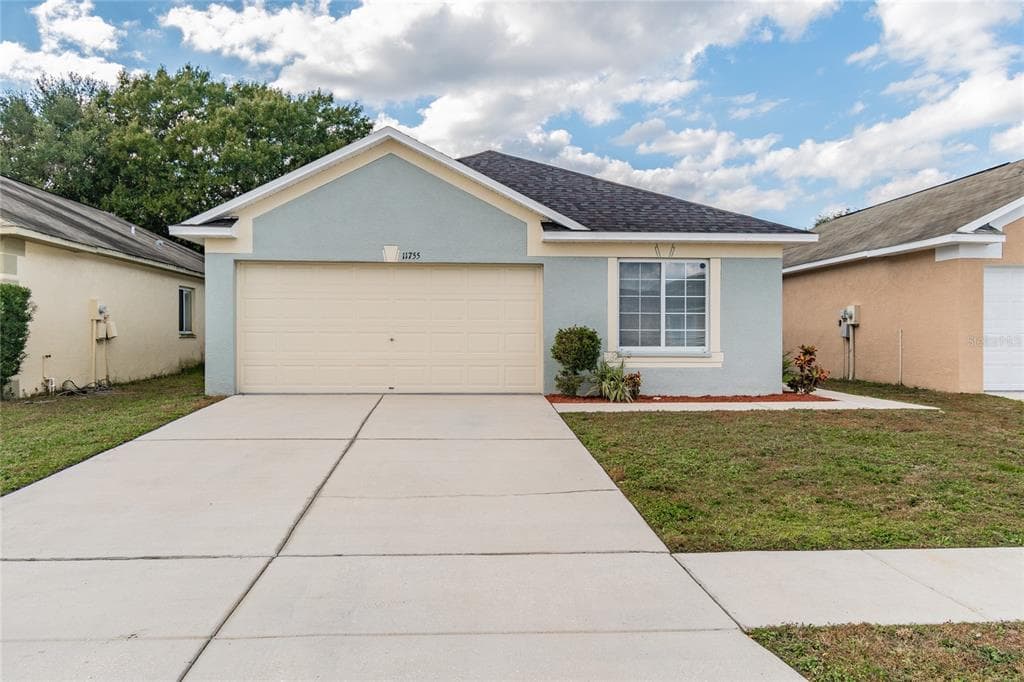 11755 LYNMOOR DRIVE RIVERVIEW, FL 33579