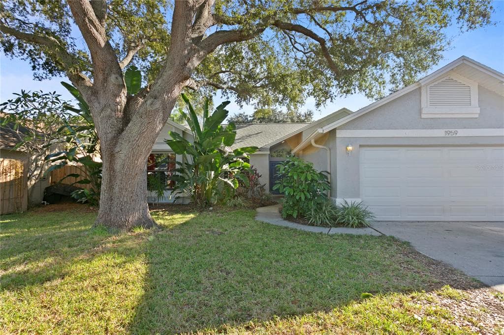 1959 COBBLESTONE WAY CLEARWATER, FL 33760