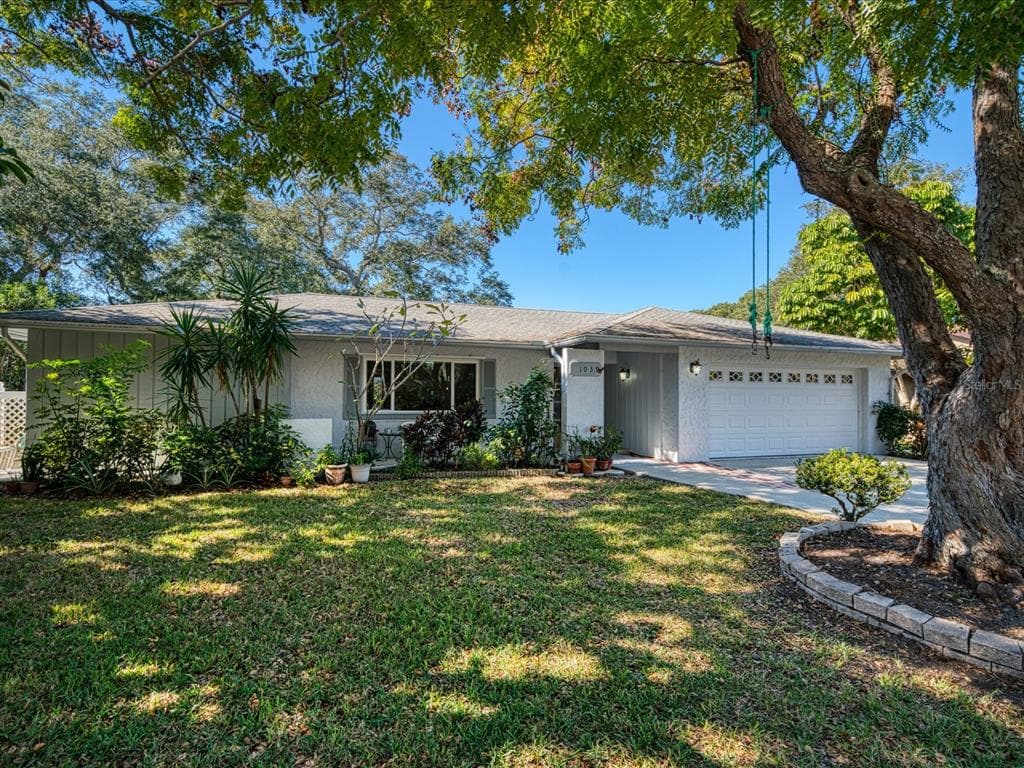 1039 SPANISH OAKS BOULEVARD PALM HARBOR, FL 34683