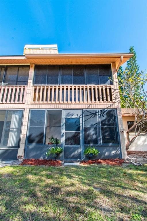 1944 WHITNEY WAY CLEARWATER, FL 33760
