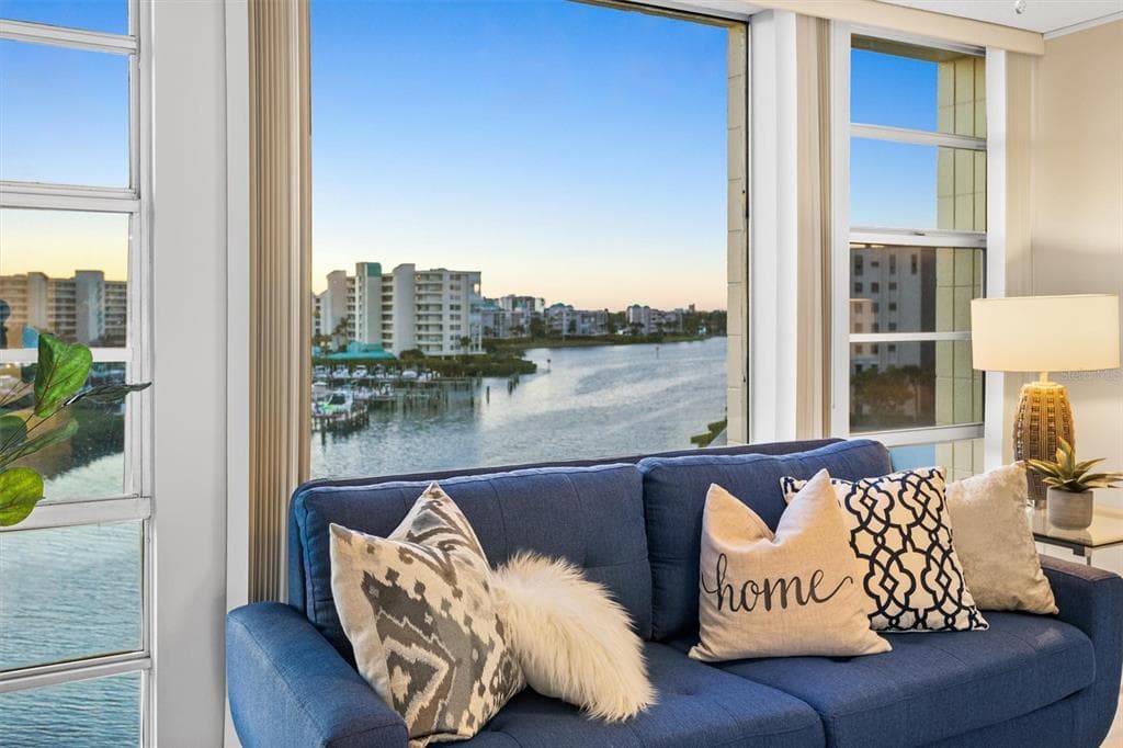 7400 SUN ISLAND UNIT 602 SOUTH PASADENA, FL 33707
