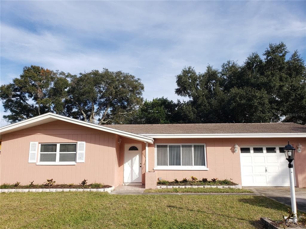 1705 LUCAS DRIVE CLEARWATER, FL 33759