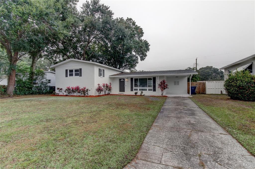 4519 S CORTEZ AVENUE TAMPA, FL 33611