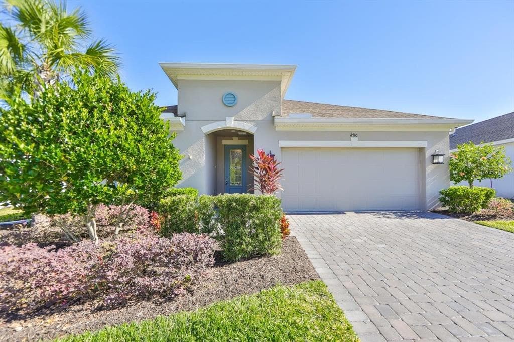 4710 ROYCROFT TERRACE PARRISH, FL 34219