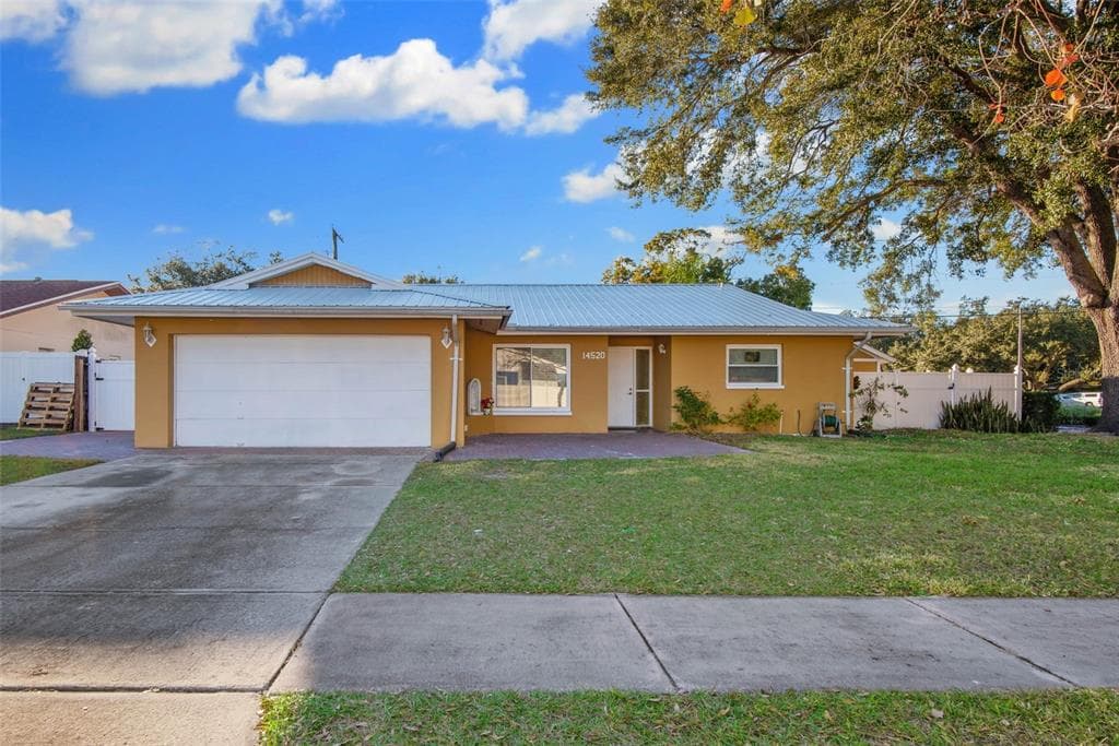 14520 EMBASSY LANE TAMPA, FL 33613