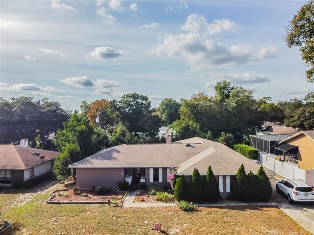 5450 HOUSTON DRIVE LAKELAND, FL 33809