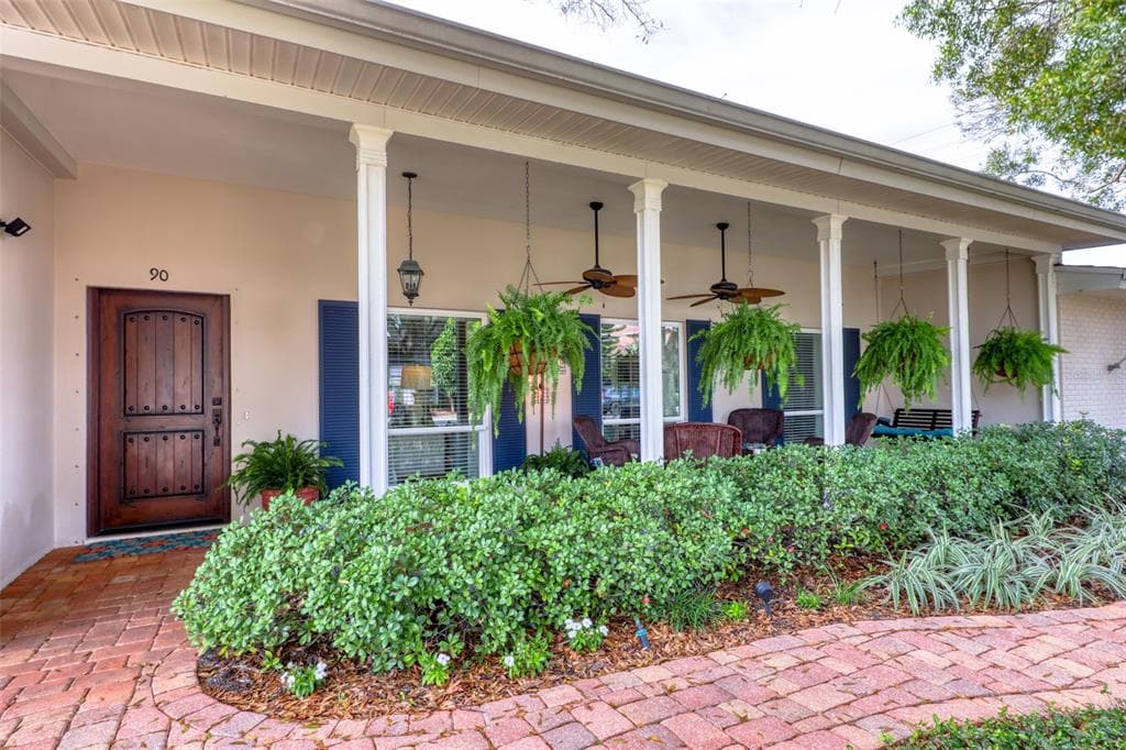 90 WINDWARD ISLAND CLEARWATER, FL 33767