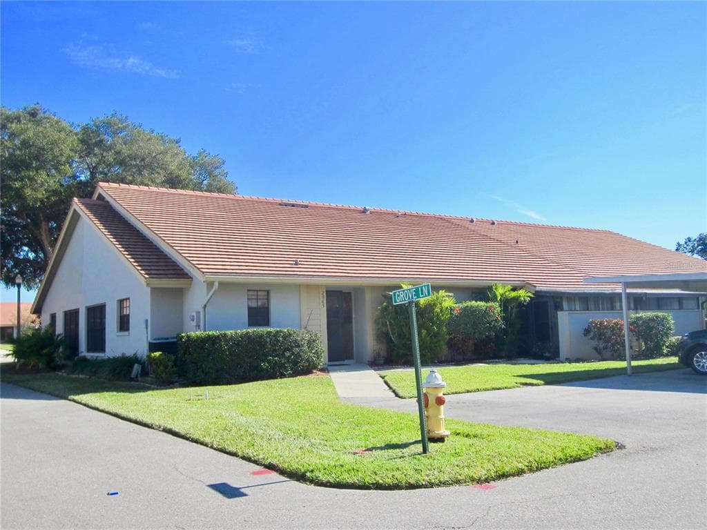 2065 GROVE LANE CLEARWATER, FL 33763