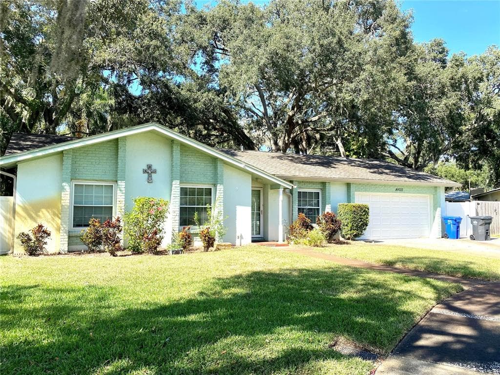 14610 BRENTWOOD LANE TAMPA, FL 33618