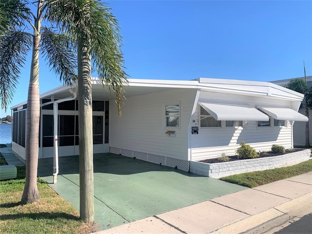11127 100TH STREET UNIT 24 LARGO, FL 33773