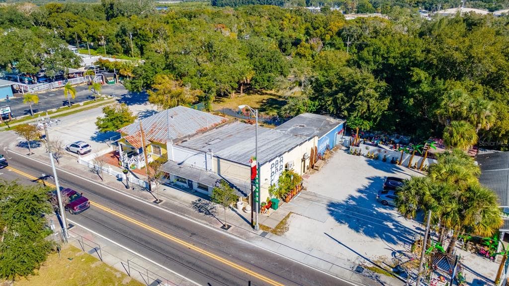 536 N PINELLAS AVENUE TARPON SPRINGS, FL 34689