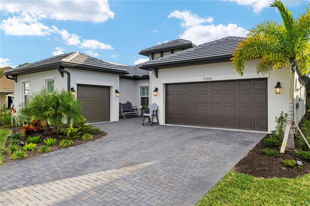 11305 MONTSERRAT DRIVE VENICE, FL 34293