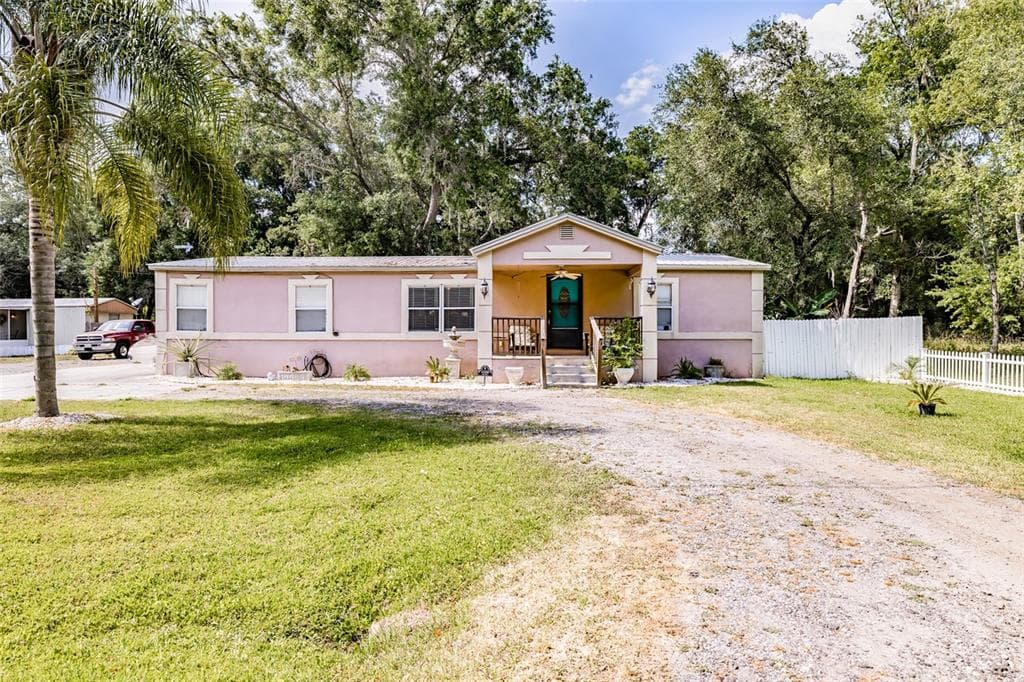 11318 BROADVIEW ROAD SEFFNER, FL 33584