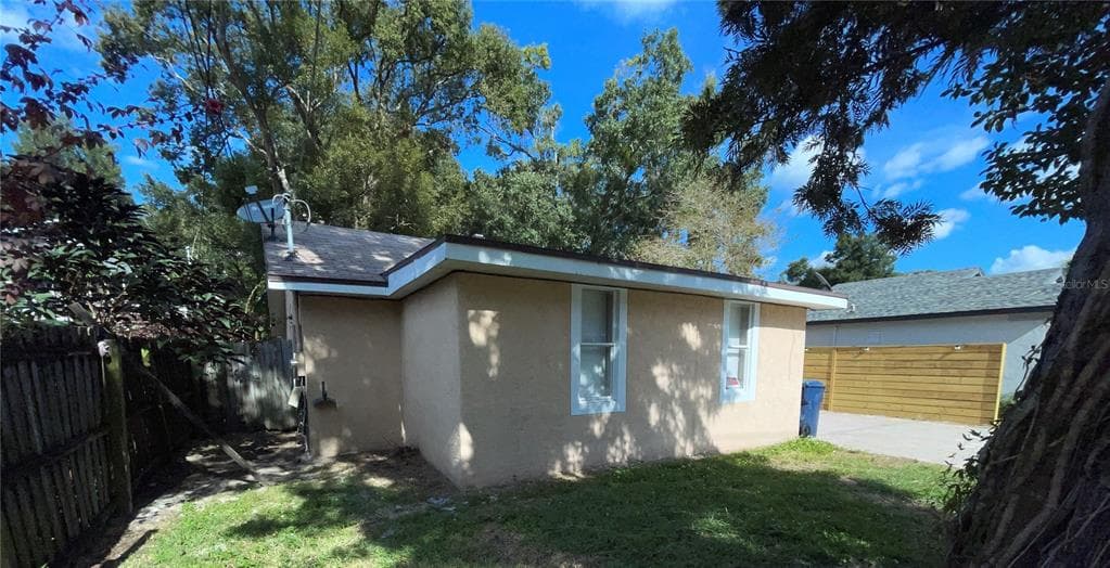 1308 E SLIGH AVENUE TAMPA, FL 33604