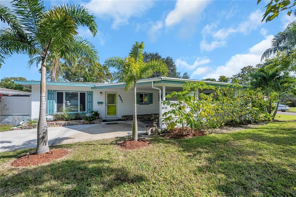 6901 18TH STREET N ST PETERSBURG, FL 33702