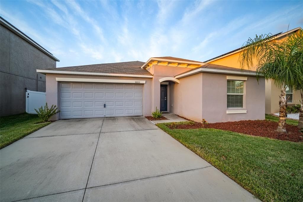 10633 STANDING STONE DRIVE WIMAUMA, FL 33598
