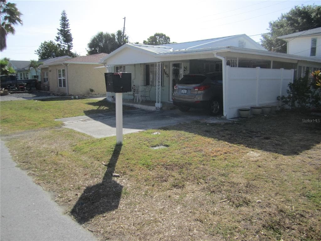 145 147TH AVENUE E MADEIRA BEACH, FL 33708