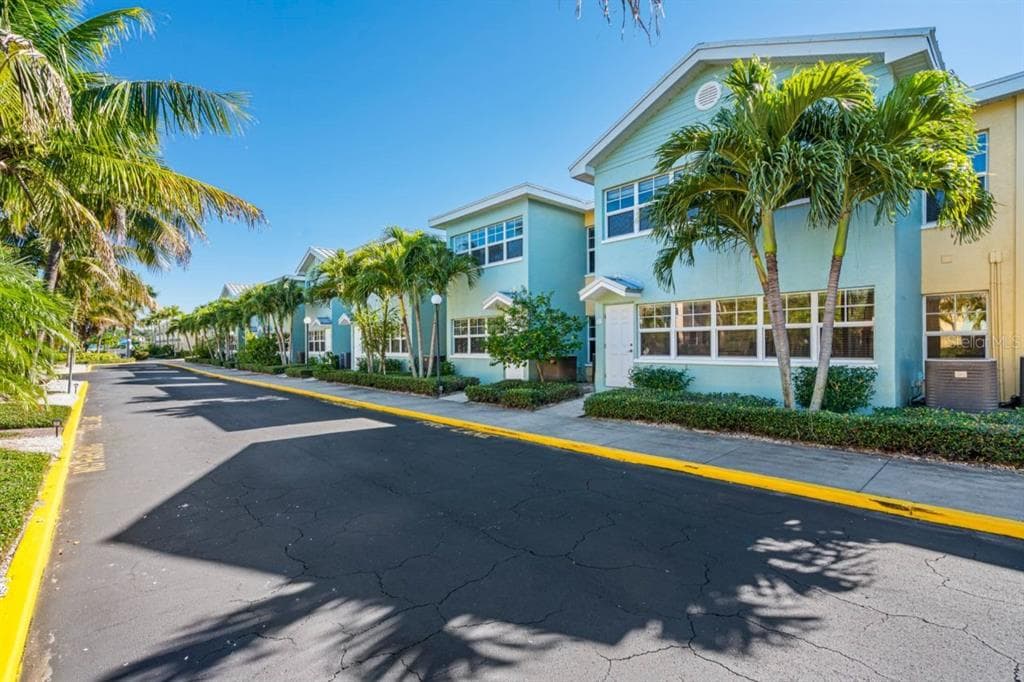 19417 GULF BOULEVARD UNIT E-111 INDIAN SHORES, FL 33785