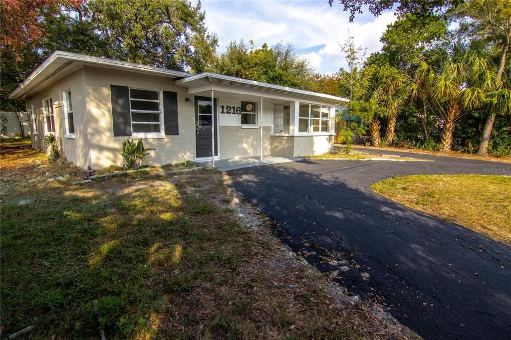 1216 CLAIRE DRIVE CLEARWATER, FL 33755