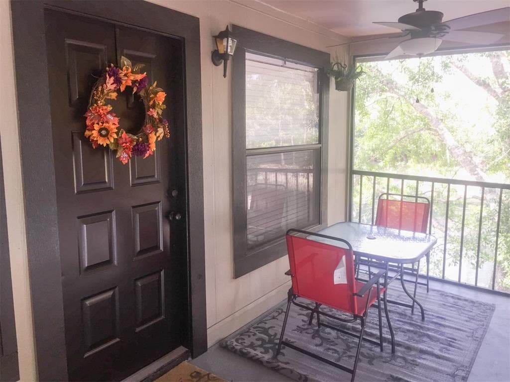 4006 ANGEL OAK COURT UNIT 201 TAMPA, FL 33613