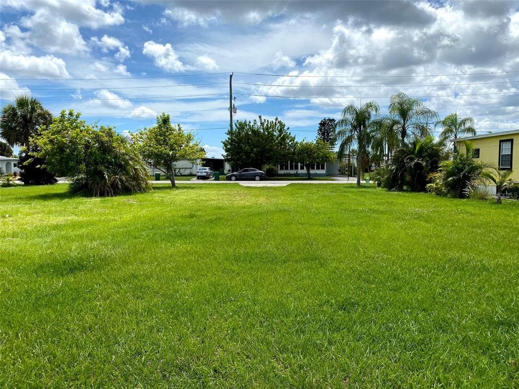 1412 FLAMINGO DRIVE ENGLEWOOD, FL 34224