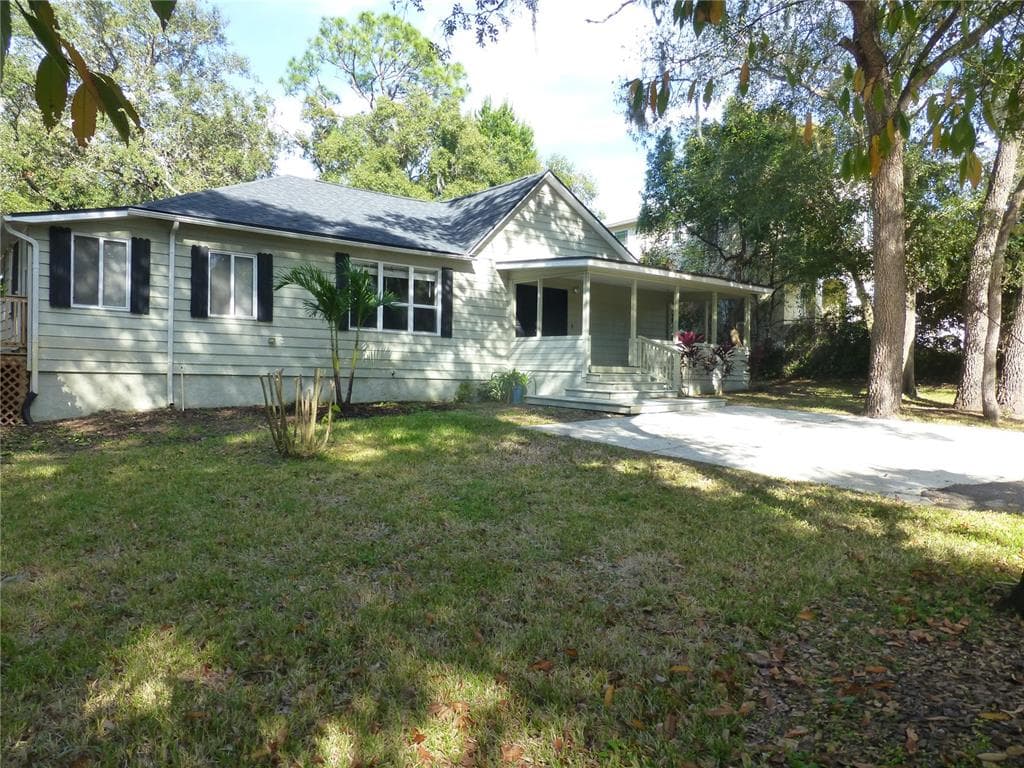 408 S HIGHLAND AVENUE TARPON SPRINGS, FL 34689