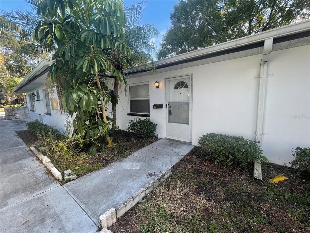 400 S METEOR AVENUE UNIT 2 CLEARWATER, FL 33765
