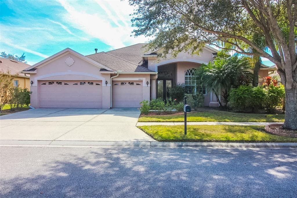 20615 LONGLEAF PINE AVENUE TAMPA, FL 33647