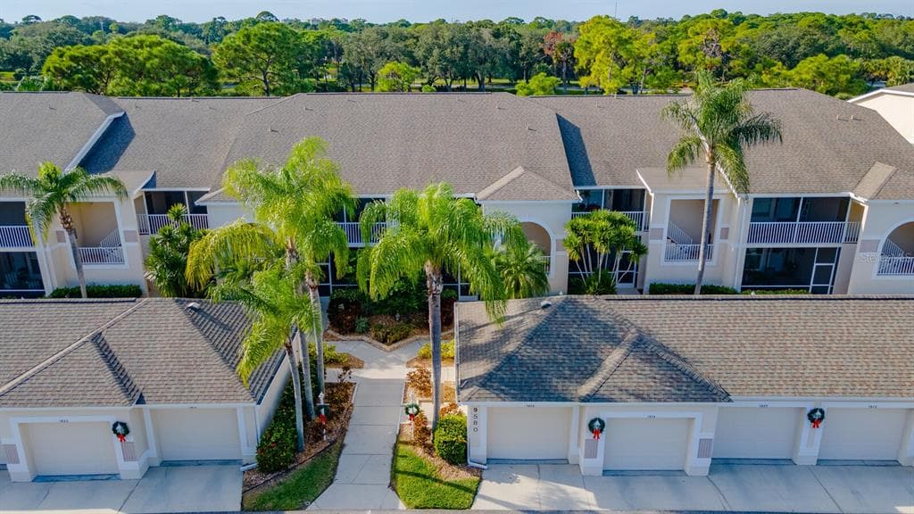 9580 HIGH GATE DRIVE UNIT 1814 SARASOTA, FL 34238