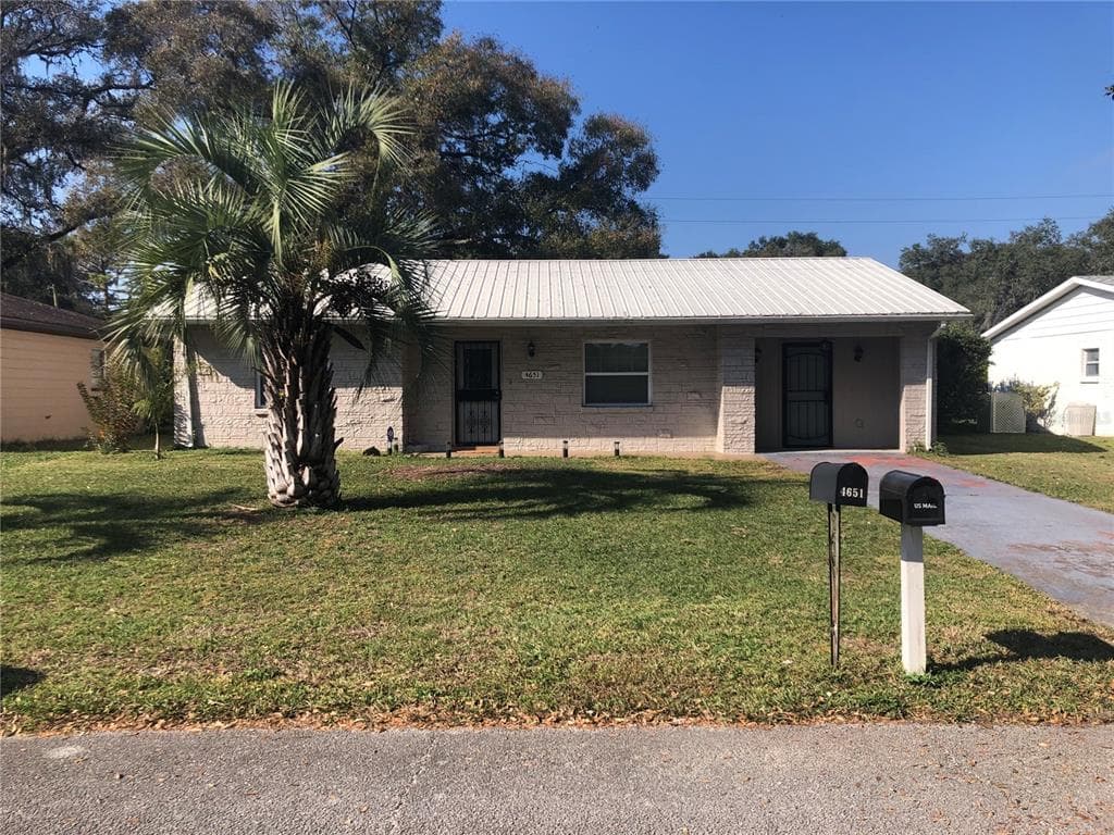 4651 LARCH DRIVE ZEPHYRHILLS, FL 33542