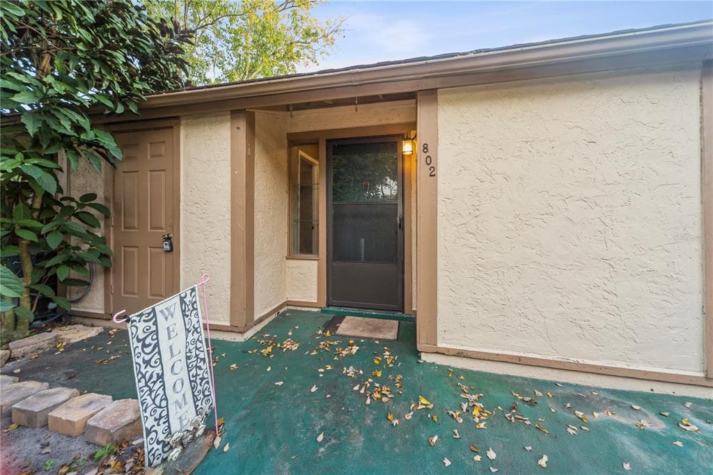 802 ANTLER COURT