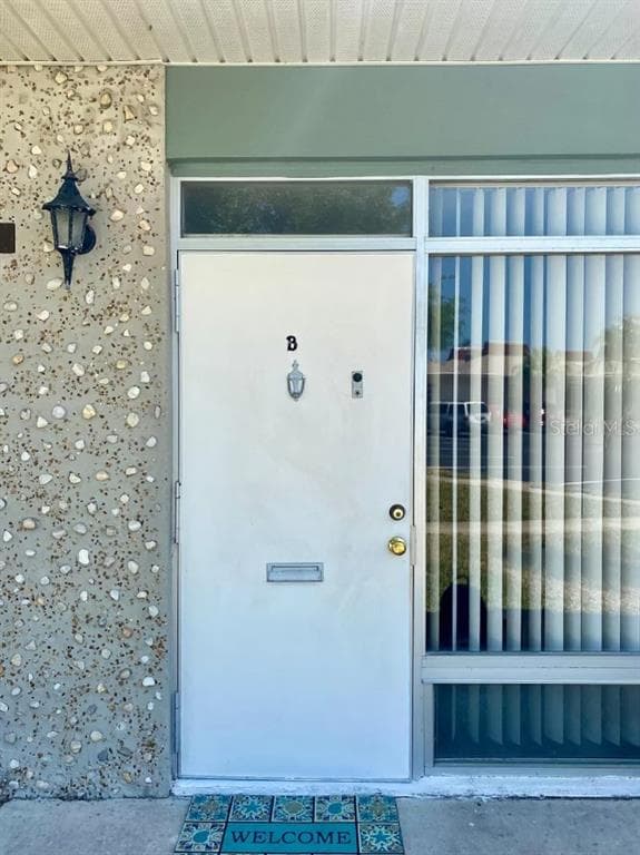 4316 TAHITIAN GARDENS CIRCLE UNIT B HOLIDAY, FL 34691