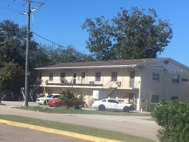 108 W BALL STREET PLANT CITY, FL 33563