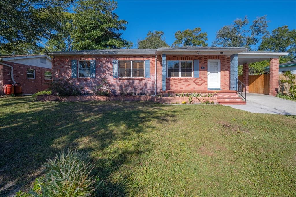 4616 HARVEY AVENUE TAMPA, FL 33603