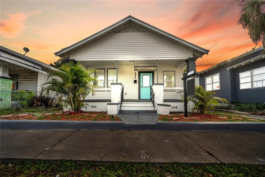 2923 N 15TH STREET TAMPA, FL 33605