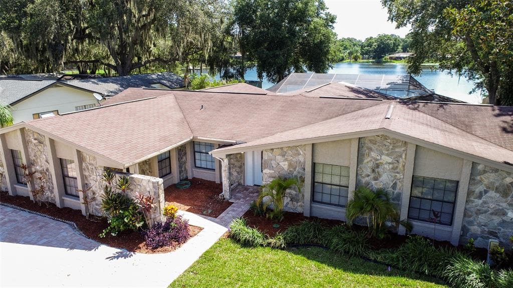 13805 SHADY SHORES DRIVE TAMPA, FL 33613