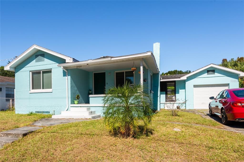 2709 W CHERRY STREET TAMPA, FL 33607