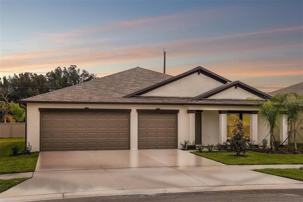 1811 COLDING DRIVE RUSKIN, FL 33570