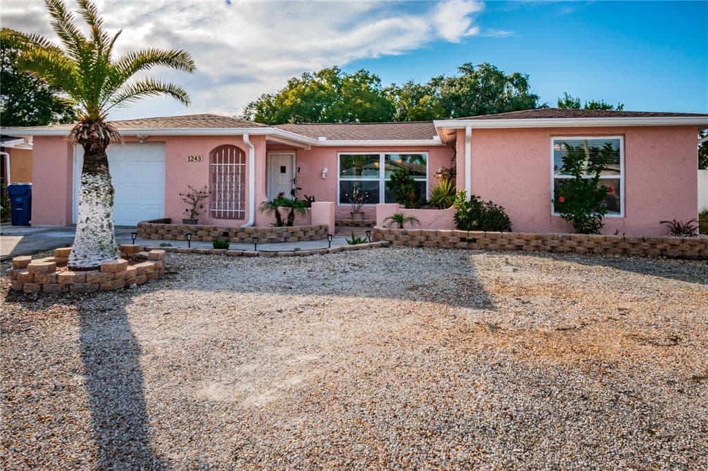 1243 NORMANDY BOULEVARD HOLIDAY, FL 34691
