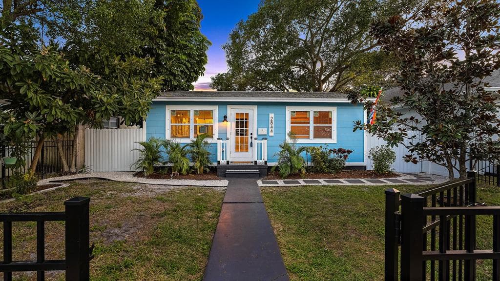2844 4TH AVENUE S ST PETERSBURG, FL 33712