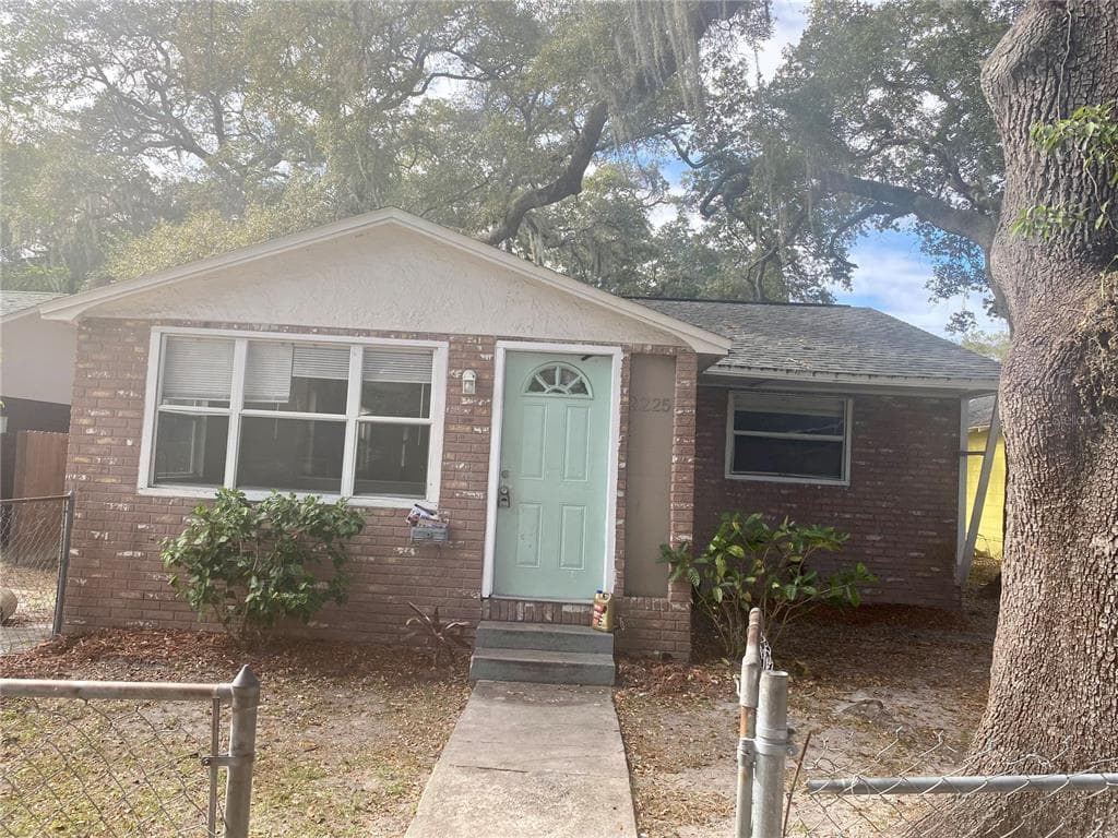 2225 27TH STREET S ST PETERSBURG, FL 33712