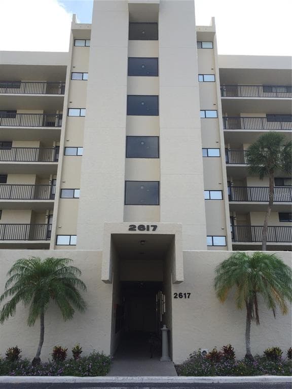 2617 COVE CAY DRIVE UNIT 405 CLEARWATER, FL 33760