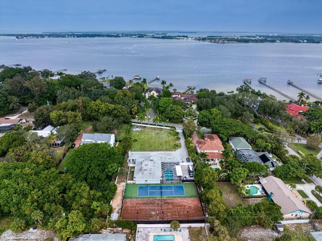 4803 RIVERVIEW BOULEVARD BRADENTON, FL 34209